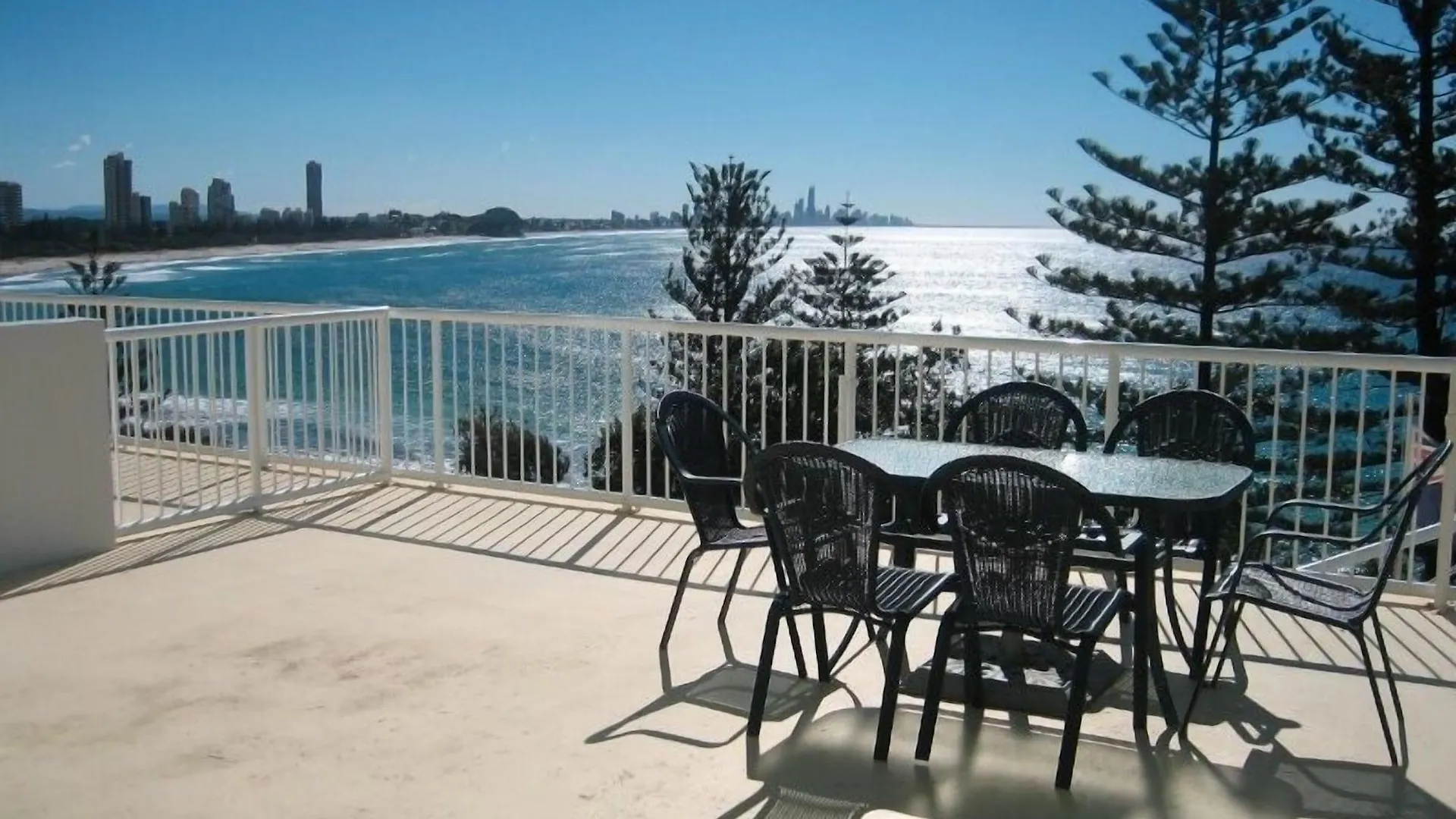 Hillhaven Holiday Apartments Gold Coast