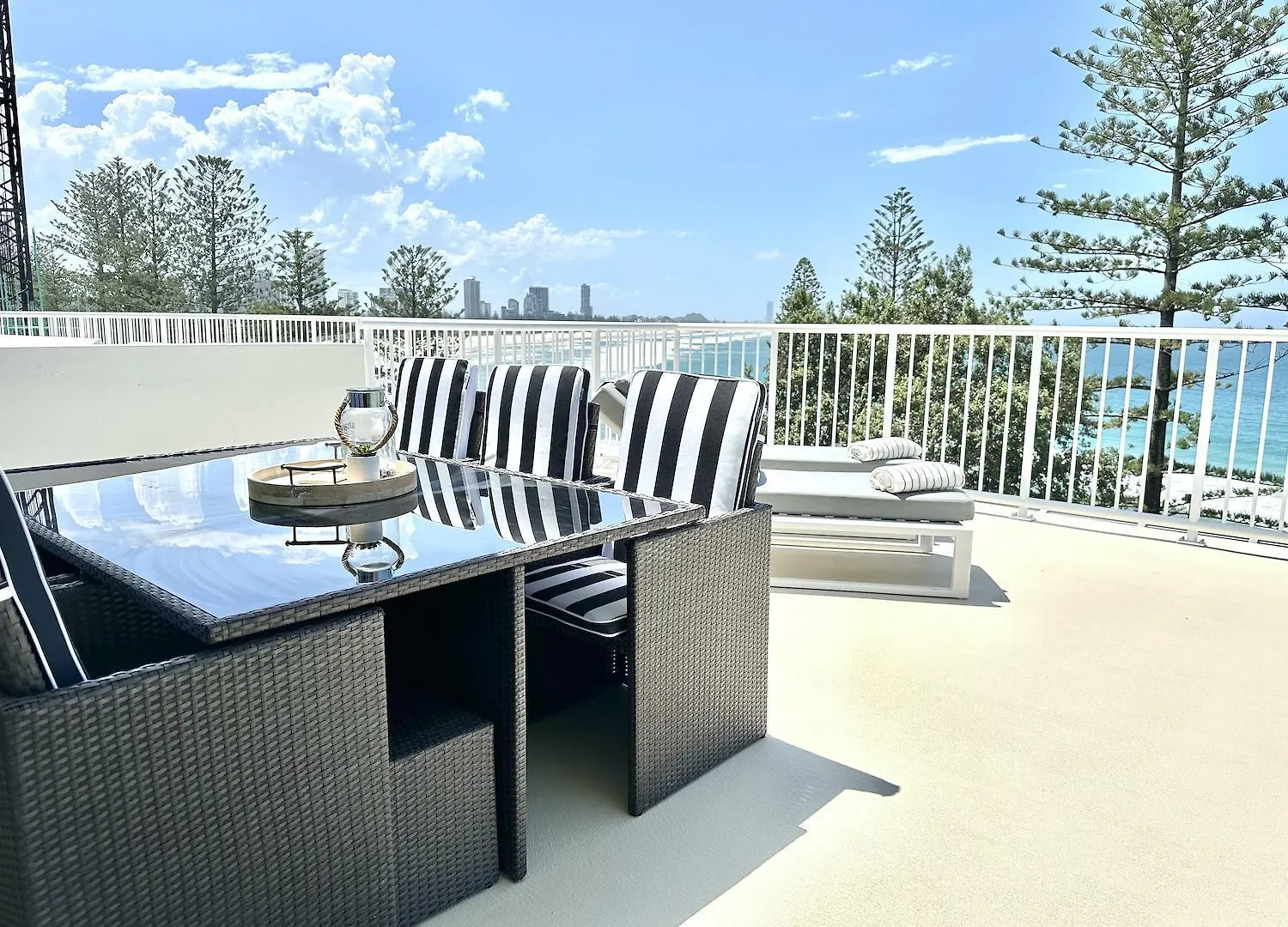 Aparthotel Hillhaven Holiday Apartments Gold Coast
