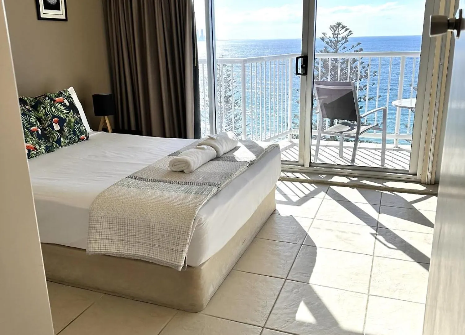 Hillhaven Holiday Apartments Gold Coast Aparthotel